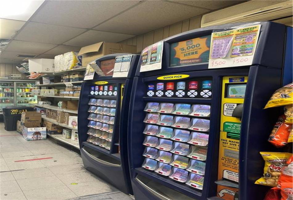 76-11 101st Avenue, Ozone Park, New York 11416, ,Mixed Use,For Sale,101st,492262
