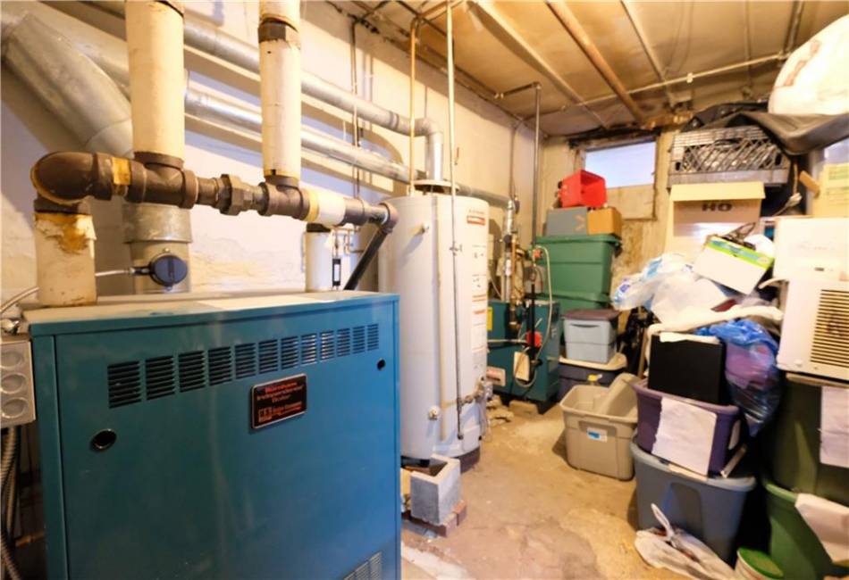 8666 24th Avenue, Brooklyn, New York 11214, 16 Bedrooms Bedrooms, ,3 BathroomsBathrooms,Residential,For Sale,24th,492293