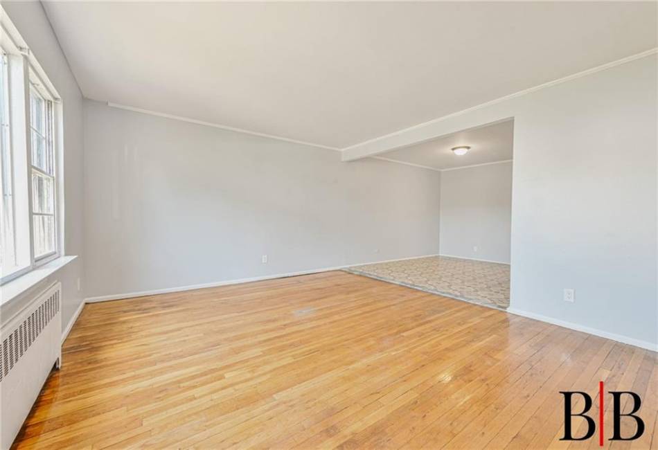 1265 92nd Street, Brooklyn, New York 11236, 4 Bedrooms Bedrooms, ,3 BathroomsBathrooms,Residential,For Sale,92nd,492294