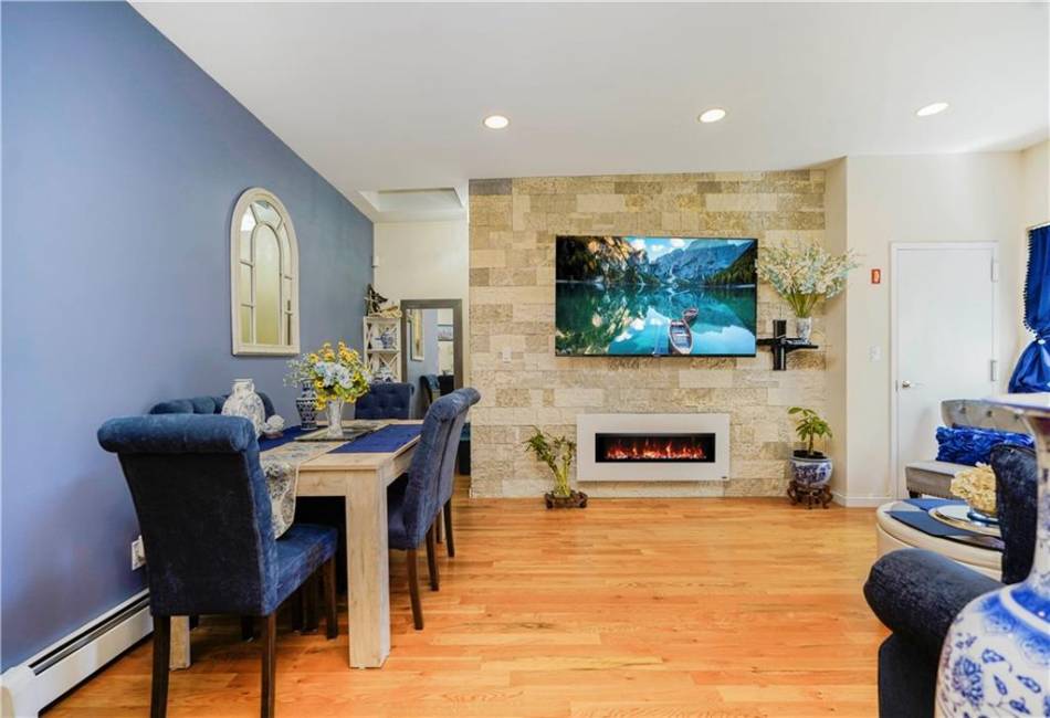 2695 Shell Road, Brooklyn, New York 11223, 2 Bedrooms Bedrooms, ,2 BathroomsBathrooms,Residential,For Sale,Shell,492304