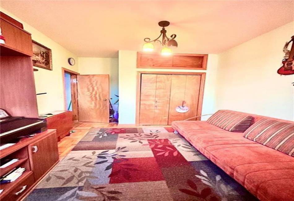 1967 65th Street, Brooklyn, New York 11204, 1 Bedroom Bedrooms, ,1 BathroomBathrooms,Residential,For Sale,65th,492308