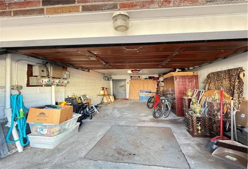 52 Bay 22nd Street, Brooklyn, New York 11214, 7 Bedrooms Bedrooms, ,Residential,For Sale,Bay 22nd,492309