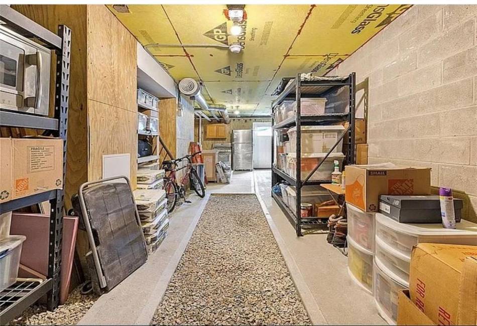 3626 Bayview Avenue, Brooklyn, New York 11224, 4 Bedrooms Bedrooms, ,2 BathroomsBathrooms,Residential,For Sale,Bayview,492312