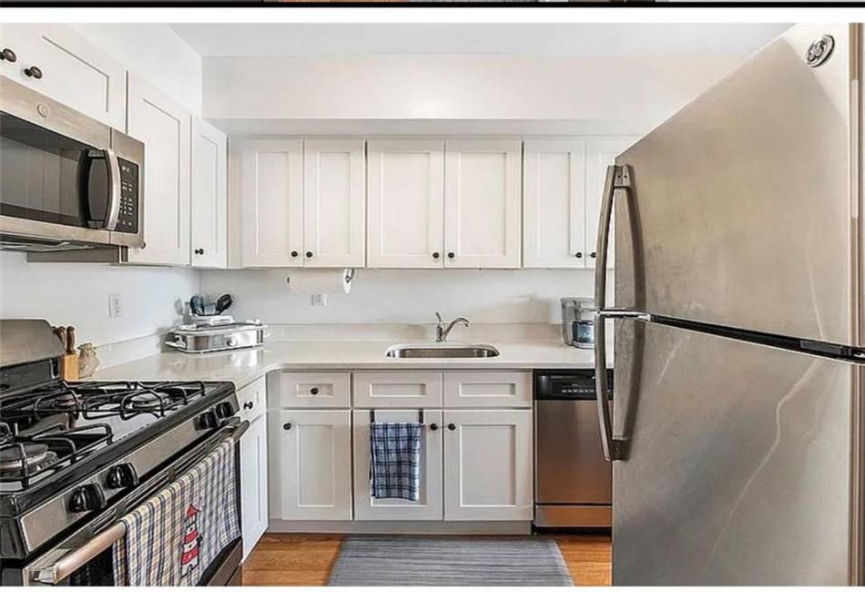 3626 Bayview Avenue, Brooklyn, New York 11224, 4 Bedrooms Bedrooms, ,2 BathroomsBathrooms,Residential,For Sale,Bayview,492312
