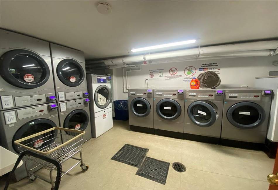 735 Avenue W, Brooklyn, New York 11223, 1 Bedroom Bedrooms, ,1 BathroomBathrooms,Residential,For Sale,Avenue W,492317