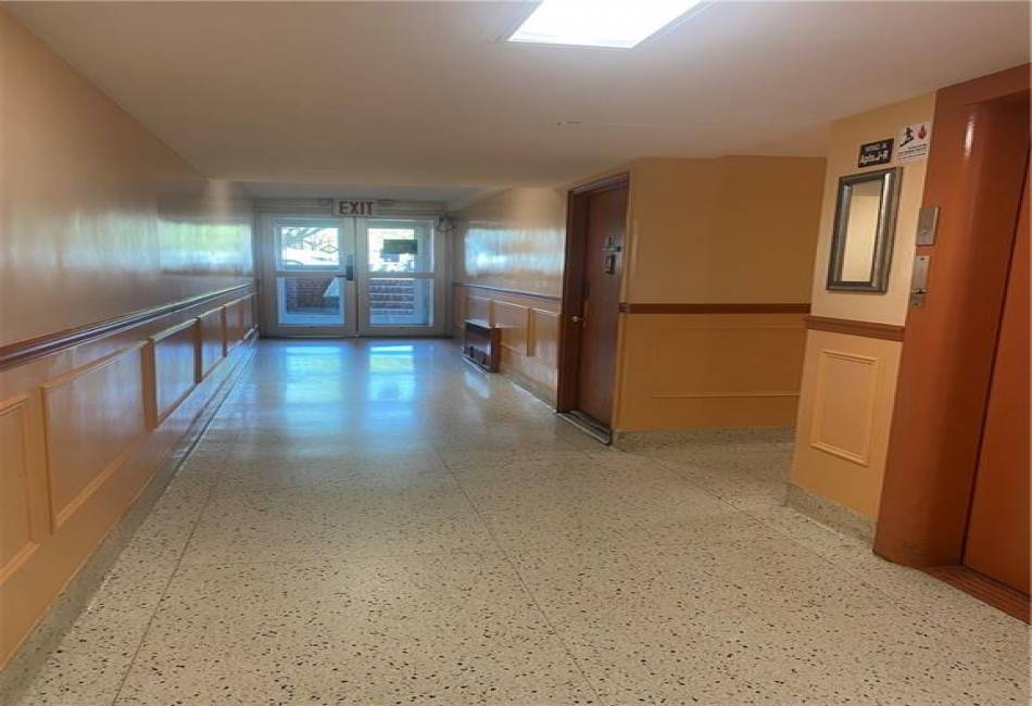 735 Avenue W, Brooklyn, New York 11223, 1 Bedroom Bedrooms, ,1 BathroomBathrooms,Residential,For Sale,Avenue W,492317