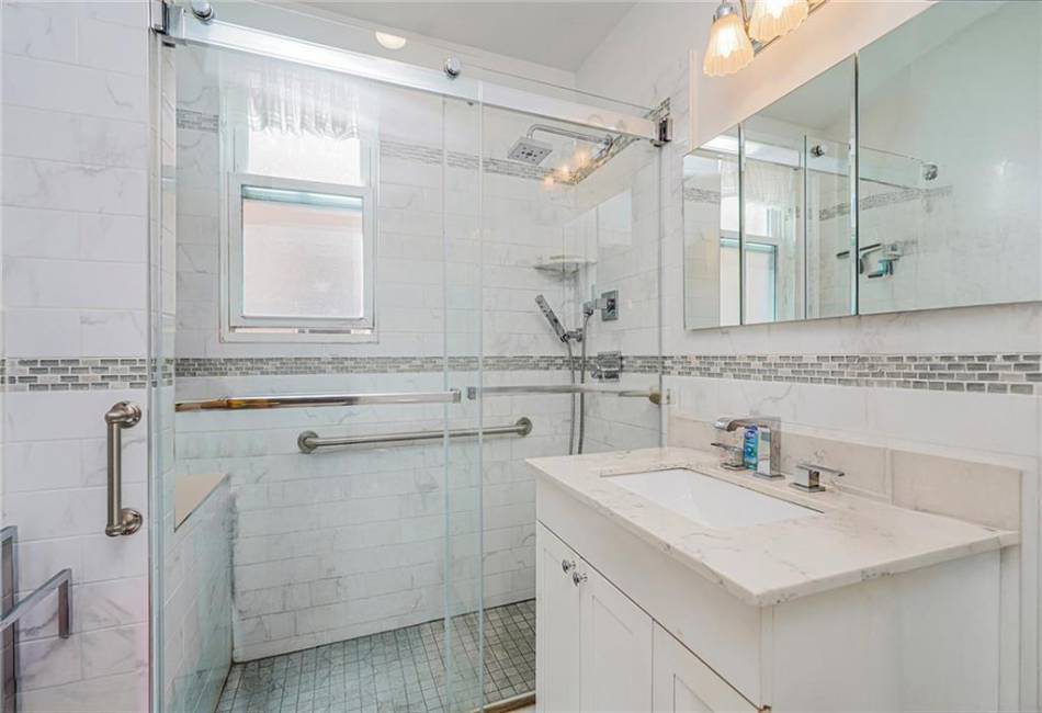 2553 22nd Street, Brooklyn, New York 11235, 6 Bedrooms Bedrooms, ,2 BathroomsBathrooms,Residential,For Sale,22nd,492173