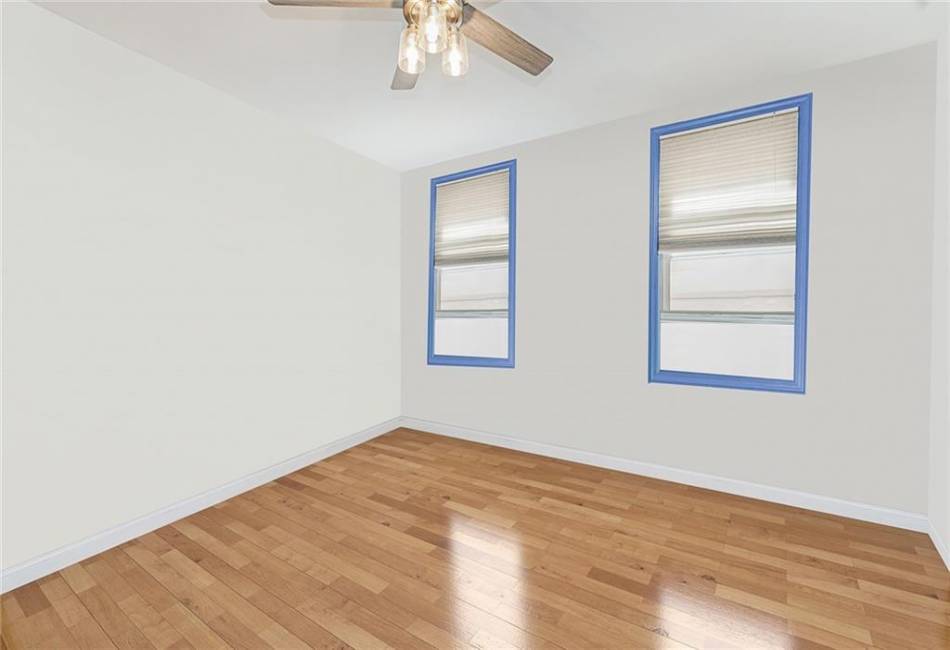 2553 22nd Street, Brooklyn, New York 11235, 6 Bedrooms Bedrooms, ,2 BathroomsBathrooms,Residential,For Sale,22nd,492173