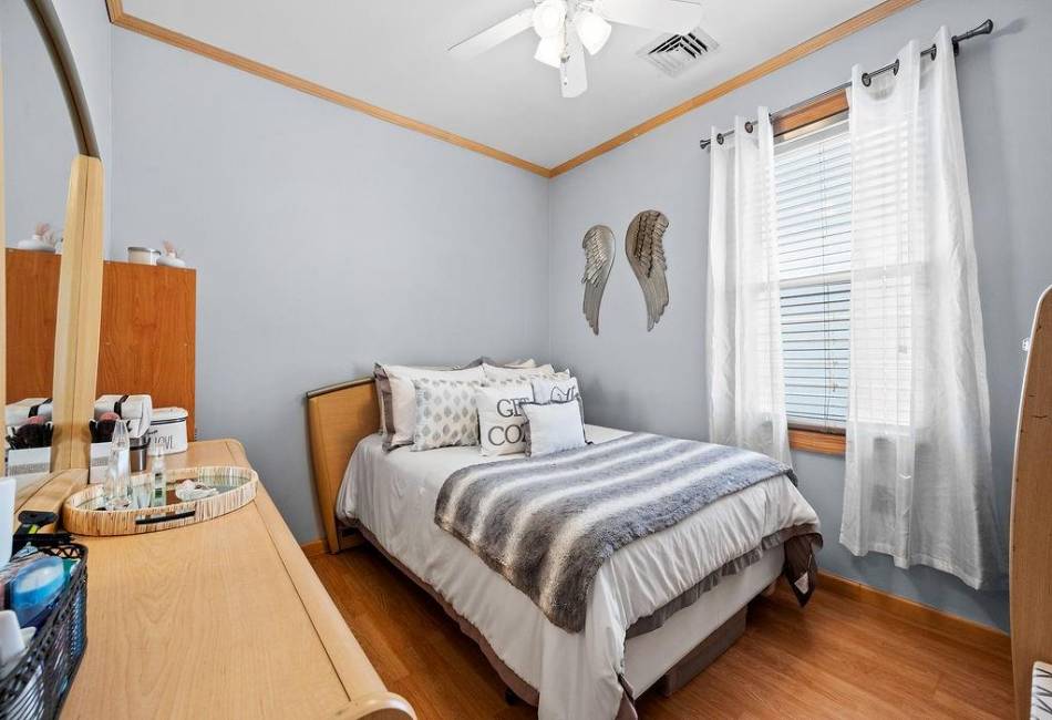1142 Bay Ridge Parkway, Brooklyn, New York 11228, 3 Bedrooms Bedrooms, ,3 BathroomsBathrooms,Residential,For Sale,Bay Ridge,492233