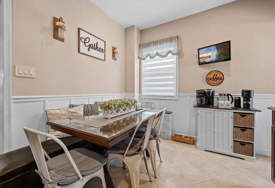 1142 Bay Ridge Parkway, Brooklyn, New York 11228, 3 Bedrooms Bedrooms, ,3 BathroomsBathrooms,Residential,For Sale,Bay Ridge,492233
