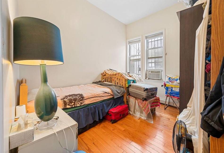 2343 Bath Avenue, Brooklyn, New York 11214, ,Mixed Use,For Sale,Bath,492256