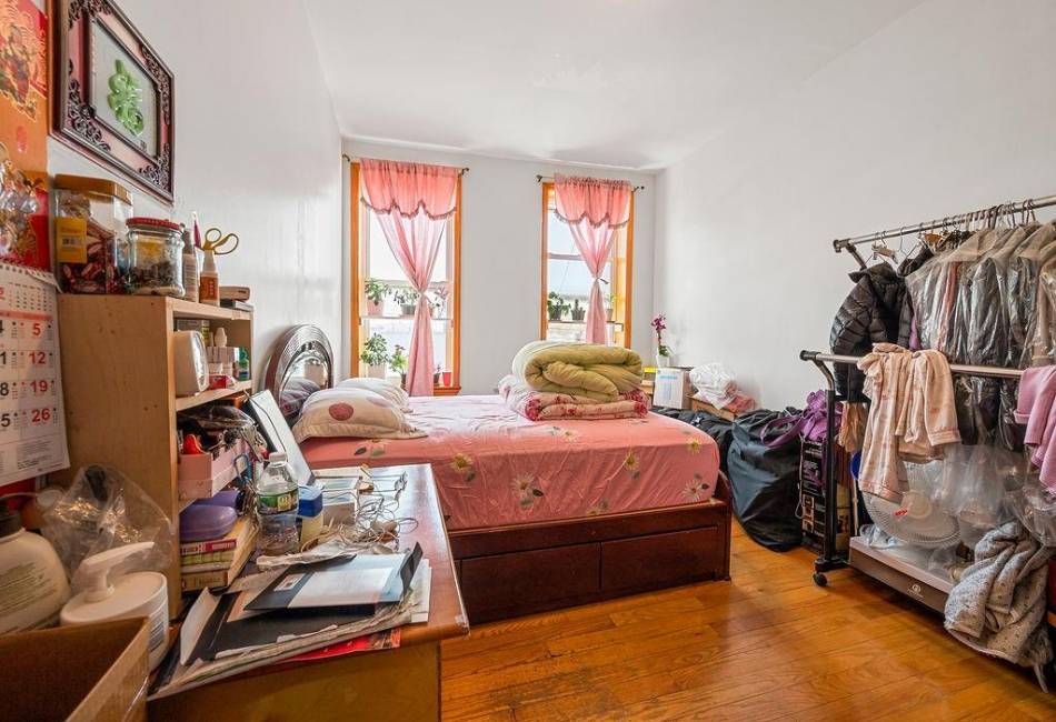 2343 Bath Avenue, Brooklyn, New York 11214, ,Mixed Use,For Sale,Bath,492256