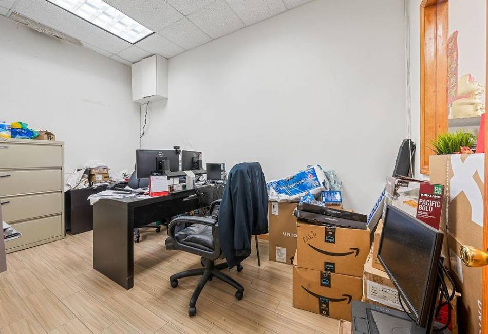 2343 Bath Avenue, Brooklyn, New York 11214, ,Mixed Use,For Sale,Bath,492256