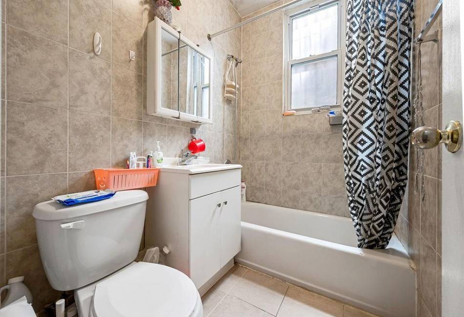 2343 Bath Avenue, Brooklyn, New York 11214, ,Mixed Use,For Sale,Bath,492256