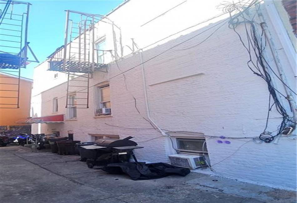 24 Brighton 10th Path, Brooklyn, New York 11235, ,Residential,For Sale,Brighton 10th,492271