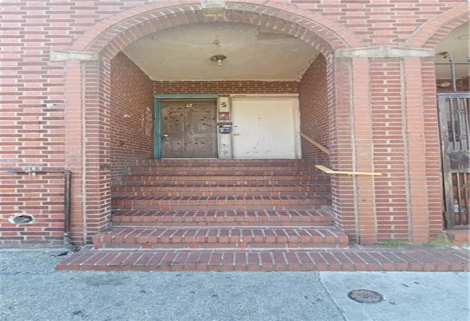 24 Brighton 10th Path, Brooklyn, New York 11235, ,Residential,For Sale,Brighton 10th,492271