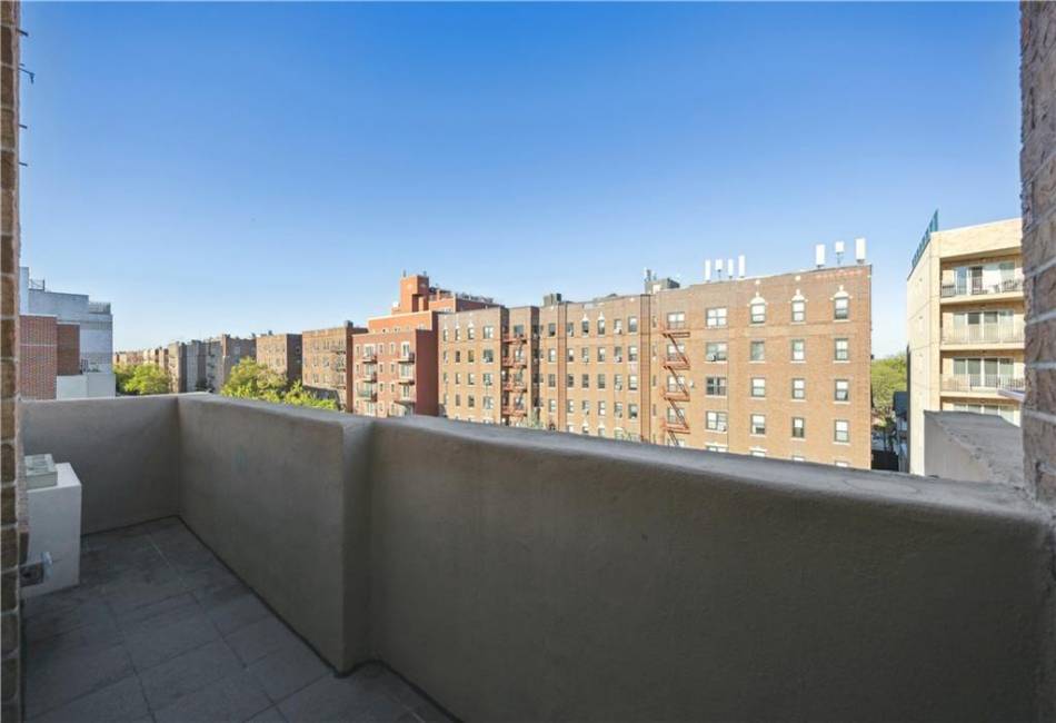 2408 Ocean Avenue, Brooklyn, New York 11229, 3 Bedrooms Bedrooms, ,3 BathroomsBathrooms,Residential,For Sale,Ocean,492280