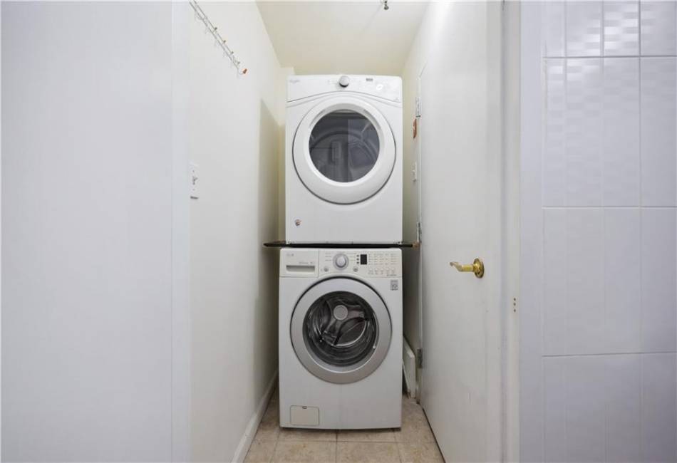 2408 Ocean Avenue, Brooklyn, New York 11229, 3 Bedrooms Bedrooms, ,3 BathroomsBathrooms,Residential,For Sale,Ocean,492280