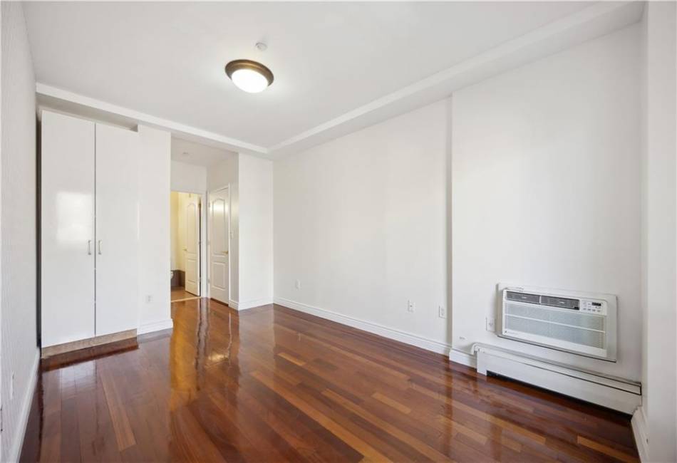 2408 Ocean Avenue, Brooklyn, New York 11229, 3 Bedrooms Bedrooms, ,3 BathroomsBathrooms,Residential,For Sale,Ocean,492280