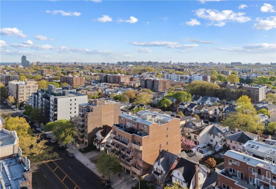 2408 Ocean Avenue, Brooklyn, New York 11229, 3 Bedrooms Bedrooms, ,3 BathroomsBathrooms,Residential,For Sale,Ocean,492280