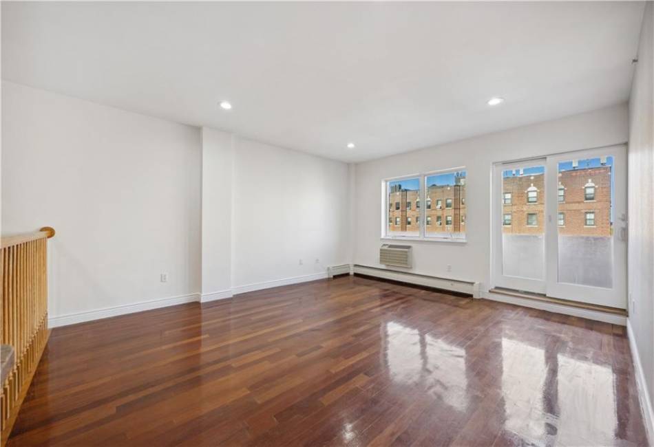 2408 Ocean Avenue, Brooklyn, New York 11229, 3 Bedrooms Bedrooms, ,3 BathroomsBathrooms,Residential,For Sale,Ocean,492280