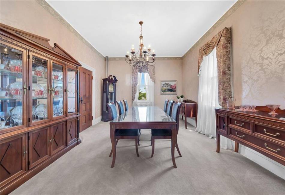 19 Occident Avenue, Staten Island, New York 10304, 5 Bedrooms Bedrooms, ,4 BathroomsBathrooms,Residential,For Sale,Occident,492321