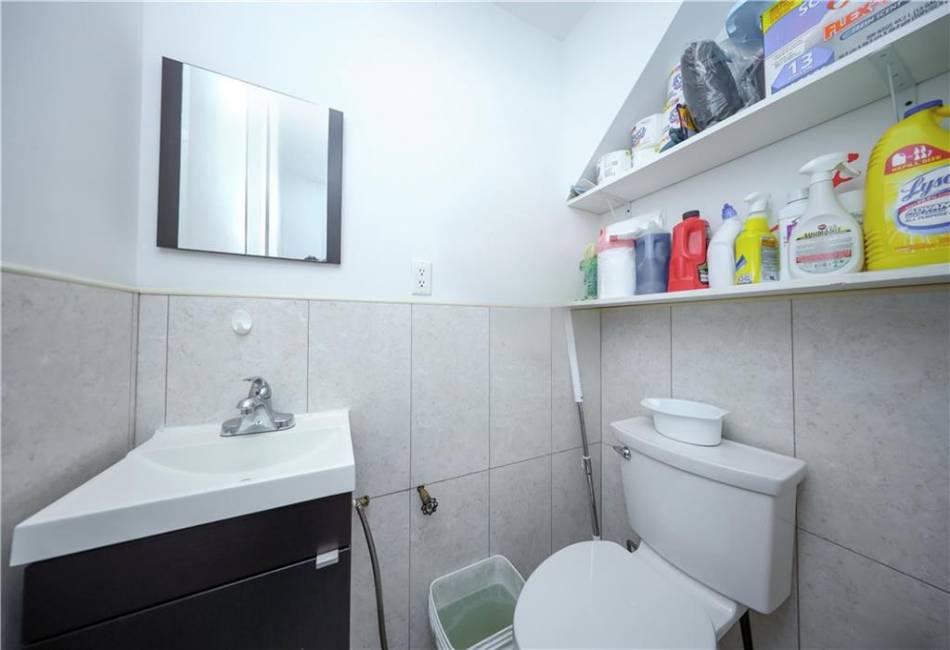 2046 Stuart Street, Brooklyn, New York 11229, 4 Bedrooms Bedrooms, ,3 BathroomsBathrooms,Residential,For Sale,Stuart,492324