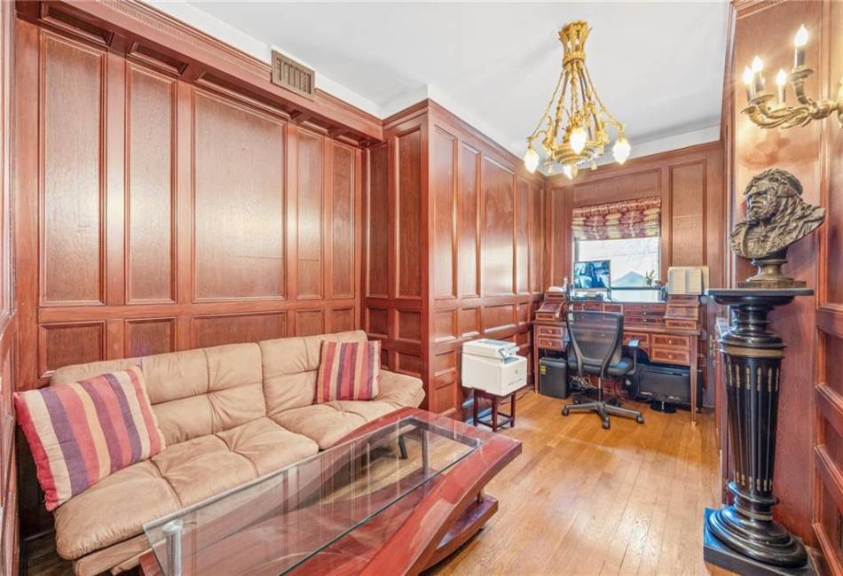 3821 Avenue S, Brooklyn, New York 11234, 6 Bedrooms Bedrooms, ,6 BathroomsBathrooms,Residential,For Sale,Avenue S,492326
