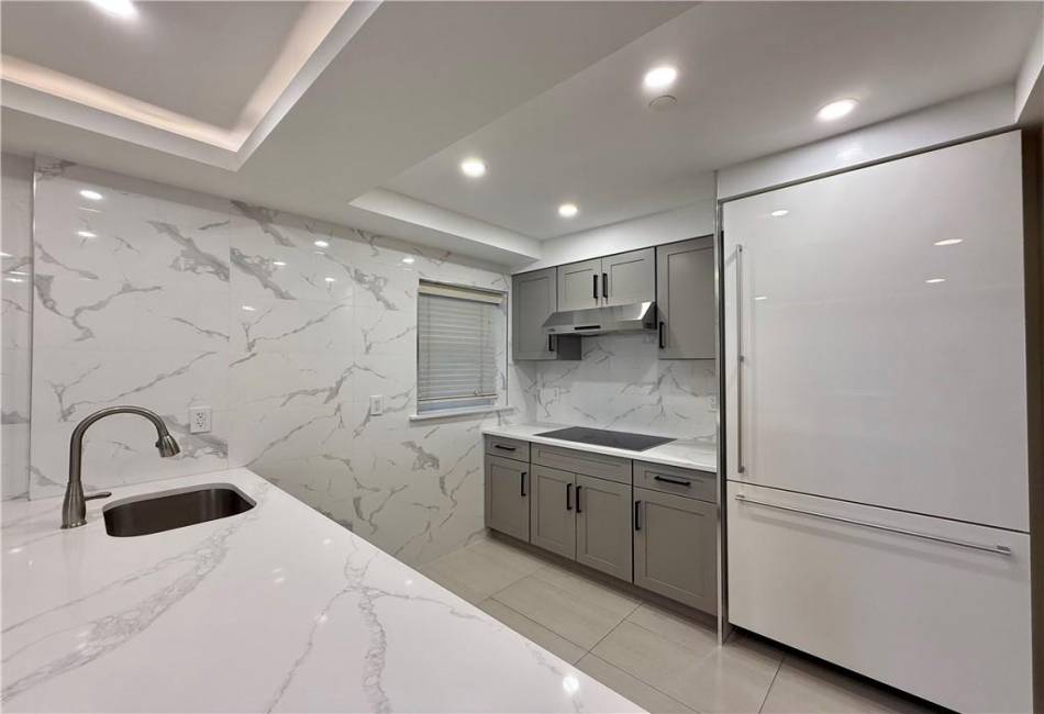 143 Bay 31st Street, Brooklyn, New York 11214, 3 Bedrooms Bedrooms, ,3 BathroomsBathrooms,Rental,For Sale,Bay 31st,492329