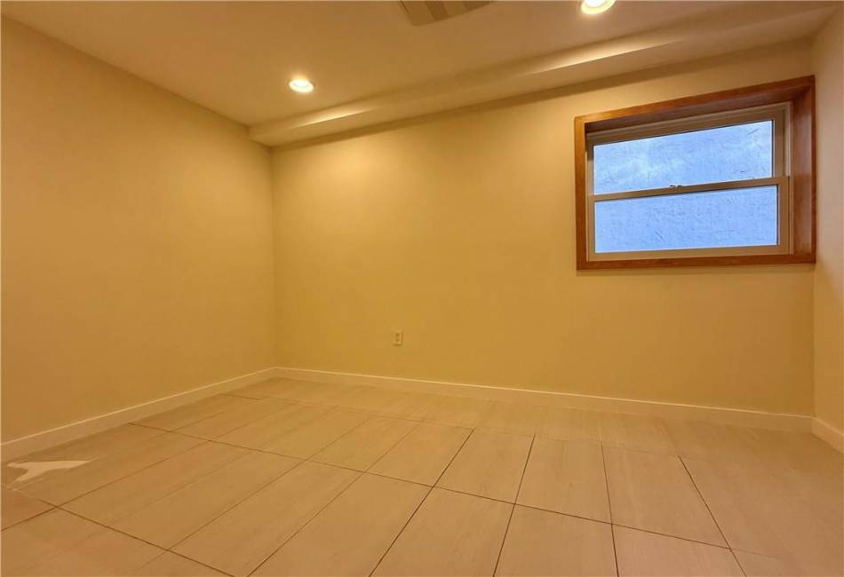 143 Bay 31st Street, Brooklyn, New York 11214, 3 Bedrooms Bedrooms, ,3 BathroomsBathrooms,Rental,For Sale,Bay 31st,492329