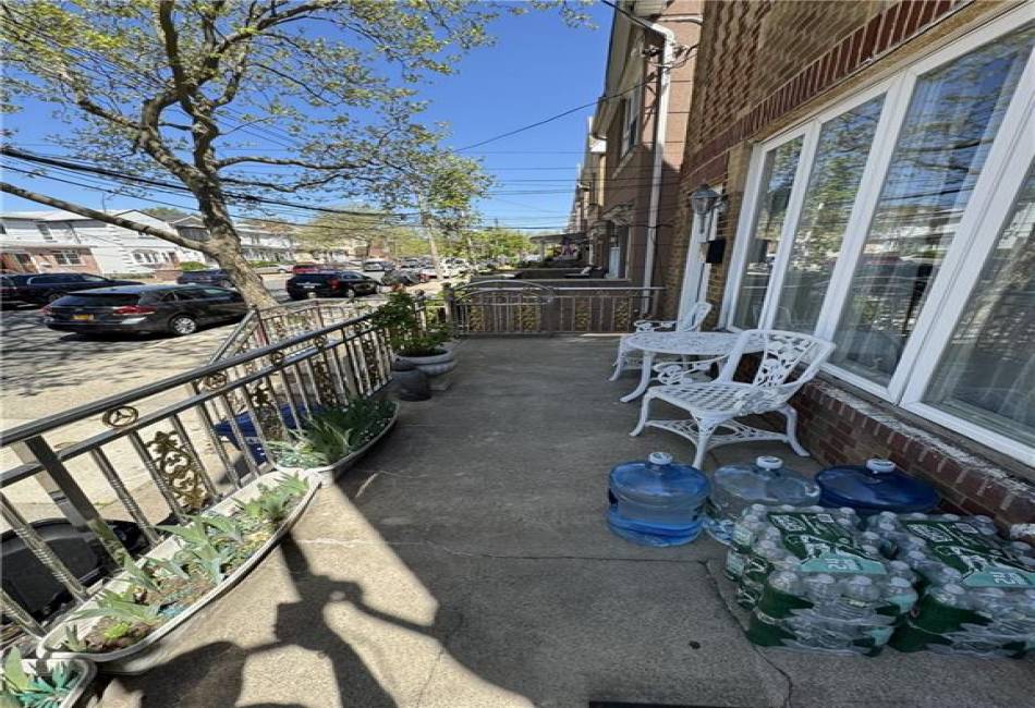2815 Ford Street, Brooklyn, New York 11235, ,Residential,For Sale,Ford,492334