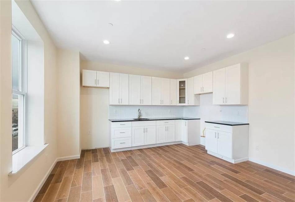 4015 Atlantic Avenue, Brooklyn, New York 11224, 12 Bedrooms Bedrooms, ,7 BathroomsBathrooms,Residential,For Sale,Atlantic,492337