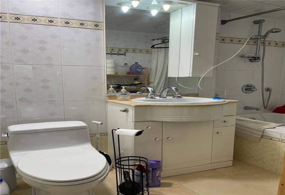 2216 26th Street, Brooklyn, New York 11229, 3 Bedrooms Bedrooms, ,3 BathroomsBathrooms,Residential,For Sale,26th,485980