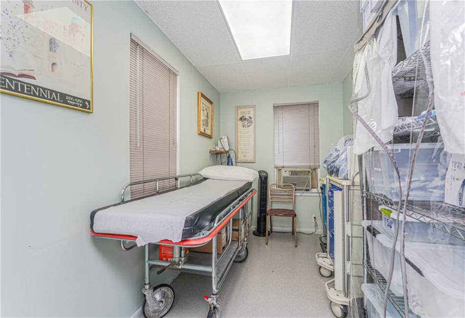801 Avenue N, Brooklyn, New York 11230, ,Mixed Use,For Sale,Avenue N,492237