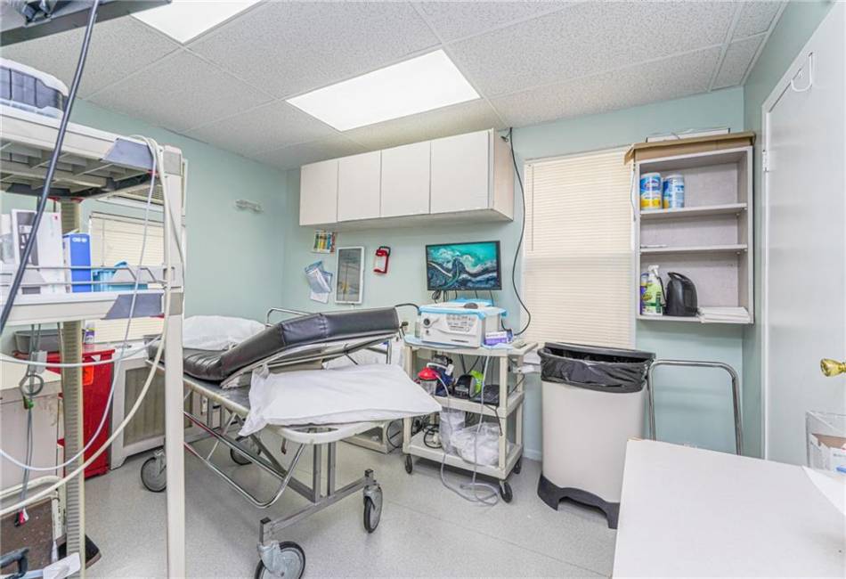 801 Avenue N, Brooklyn, New York 11230, ,Mixed Use,For Sale,Avenue N,492237