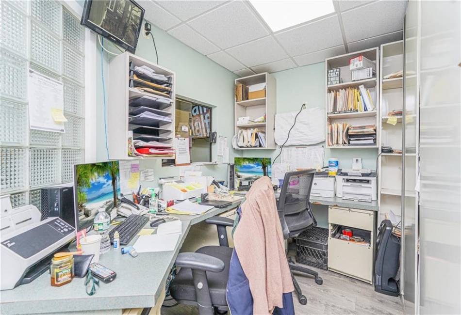 801 Avenue N, Brooklyn, New York 11230, ,Mixed Use,For Sale,Avenue N,492237