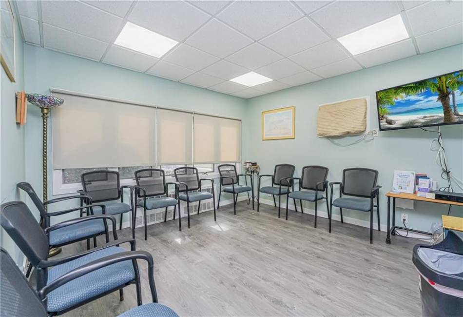 801 Avenue N, Brooklyn, New York 11230, ,Mixed Use,For Sale,Avenue N,492237