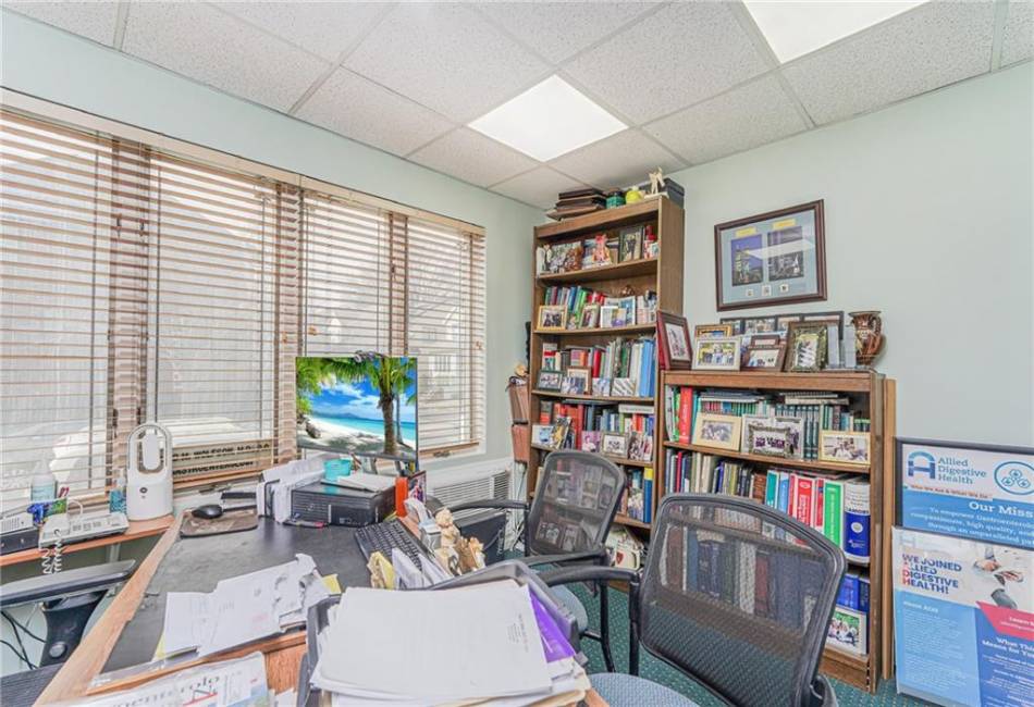 801 Avenue N, Brooklyn, New York 11230, ,Mixed Use,For Sale,Avenue N,492237
