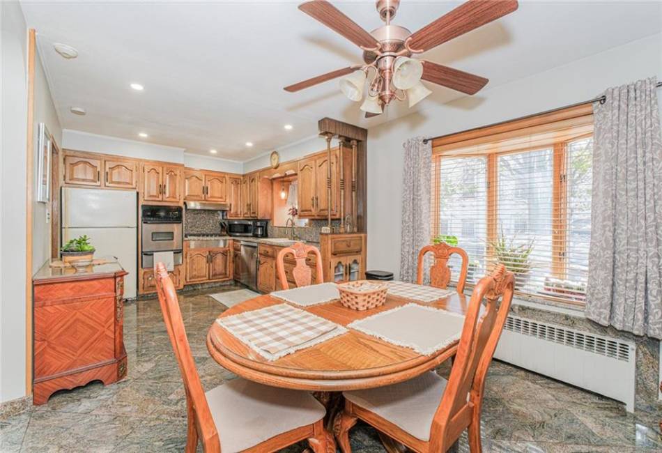 1960 Stillwell Avenue, Brooklyn, New York 11223, 5 Bedrooms Bedrooms, ,4 BathroomsBathrooms,Residential,For Sale,Stillwell,492274