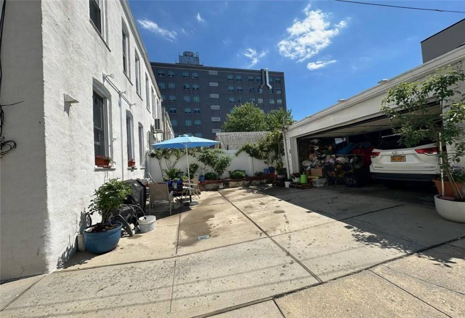 2154 60th Street, Brooklyn, New York 11204, ,Residential,For Sale,60th,492307