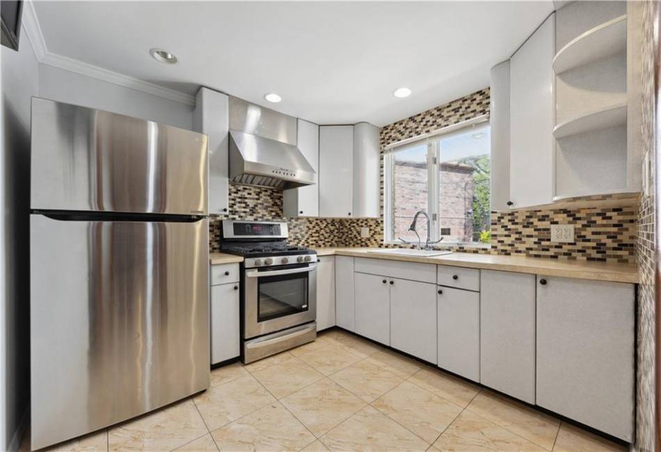 2680 23rd Street, Brooklyn, New York 11235, 4 Bedrooms Bedrooms, ,4 BathroomsBathrooms,Residential,For Sale,23rd,492314