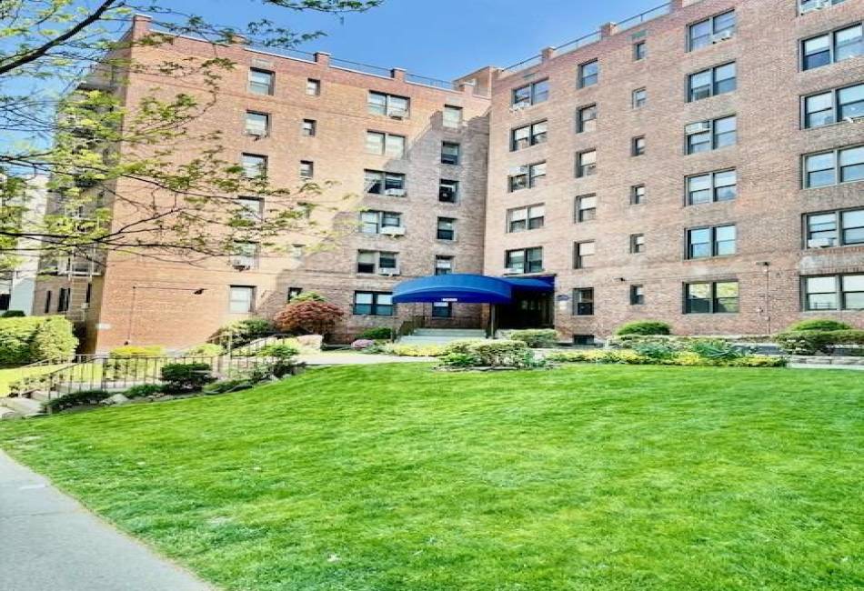9255 Shore Road, Brooklyn, New York 11209, ,1 BathroomBathrooms,Residential,For Sale,Shore,492346