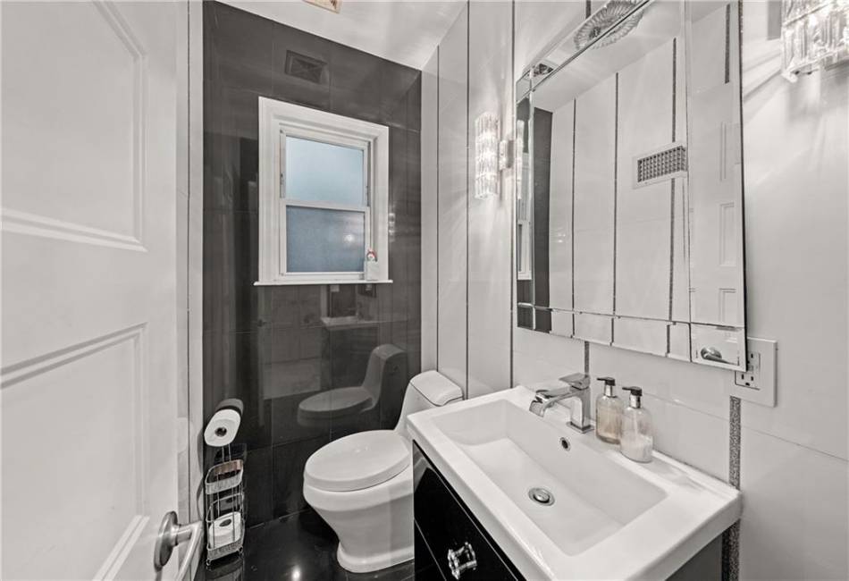 1140 21st Street, Brooklyn, New York 11210, 5 Bedrooms Bedrooms, ,4 BathroomsBathrooms,Residential,For Sale,21st,492347