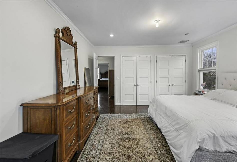 1140 21st Street, Brooklyn, New York 11210, 5 Bedrooms Bedrooms, ,4 BathroomsBathrooms,Residential,For Sale,21st,492347