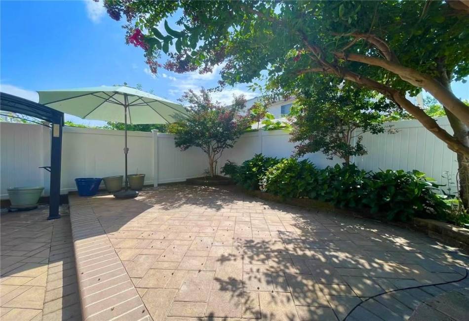208 Osgood Avenue, Staten Island, New York 10304, 3 Bedrooms Bedrooms, ,4 BathroomsBathrooms,Residential,For Sale,Osgood,492348