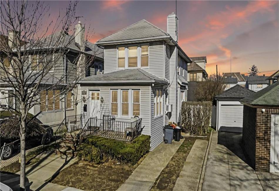 1885 21st Street, Brooklyn, New York 11229, 3 Bedrooms Bedrooms, ,2.6 BathroomsBathrooms,Residential,For Sale,21st,492352