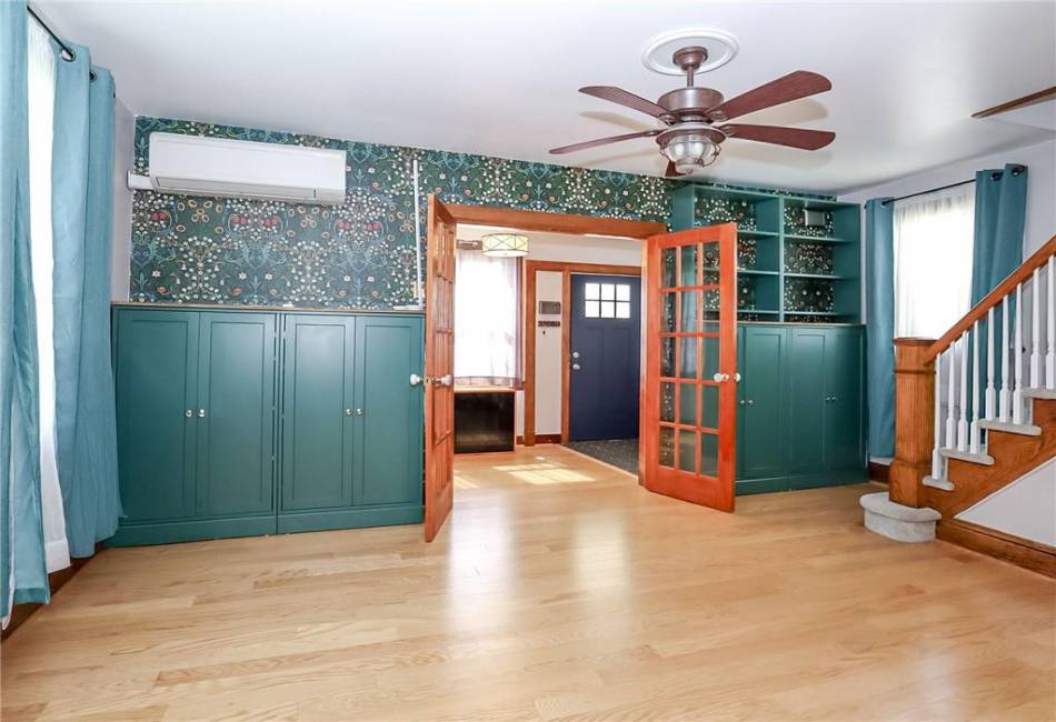 333 Lafayette Avenue, Staten Island, New York 10301, 3 Bedrooms Bedrooms, ,2 BathroomsBathrooms,Residential,For Sale,Lafayette,492259