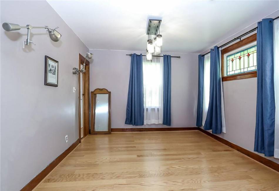 333 Lafayette Avenue, Staten Island, New York 10301, 3 Bedrooms Bedrooms, ,2 BathroomsBathrooms,Residential,For Sale,Lafayette,492259
