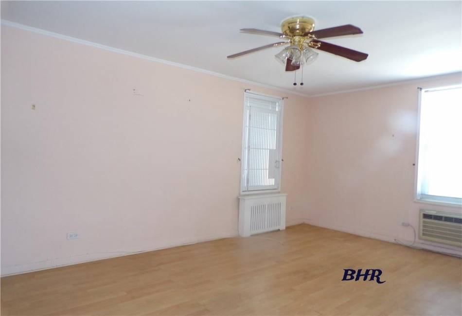 2265 Gerritsen Avenue, Brooklyn, New York 11229, 3 Bedrooms Bedrooms, ,2 BathroomsBathrooms,Residential,For Sale,Gerritsen,492290