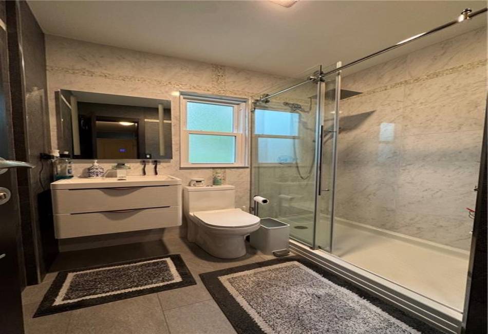 1942 Kimball Street, Brooklyn, New York 11234, 3 Bedrooms Bedrooms, ,2 BathroomsBathrooms,Residential,For Sale,Kimball,492359